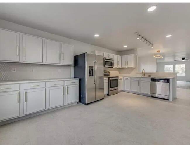 Foto del edificio - 8408 Serenity Way