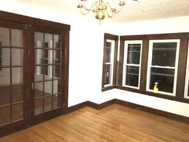 Foto del edificio - 205 Rollstone St