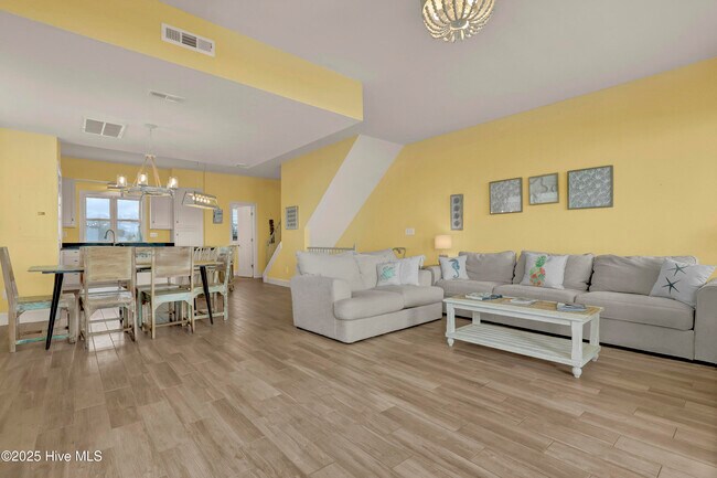 Foto del edificio - 3974 Island Dr