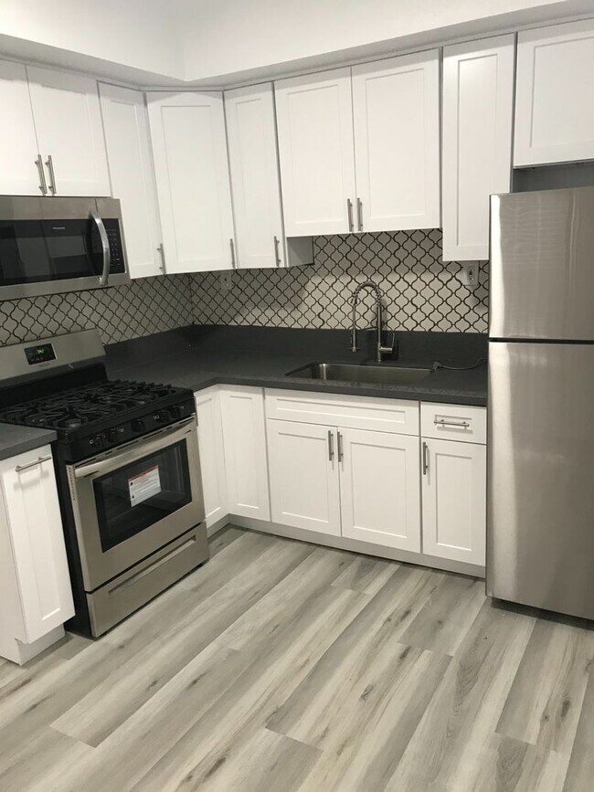 Foto del interior - FF2N1, LLC
