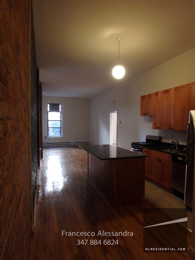 141 Amity St Unit 2, Brooklyn, NY 11201
