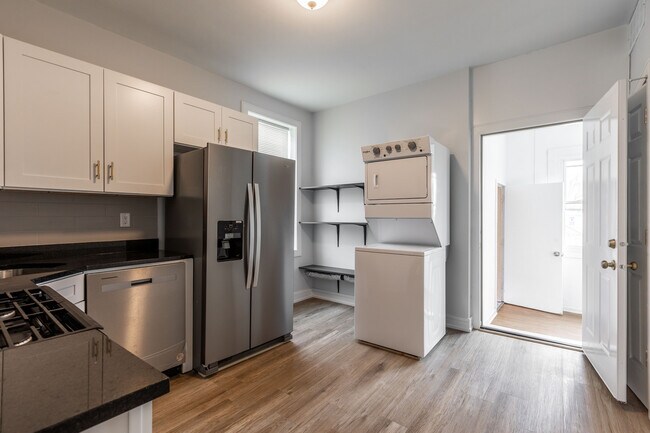 Foto del edificio - 4340 W Shakespeare Ave