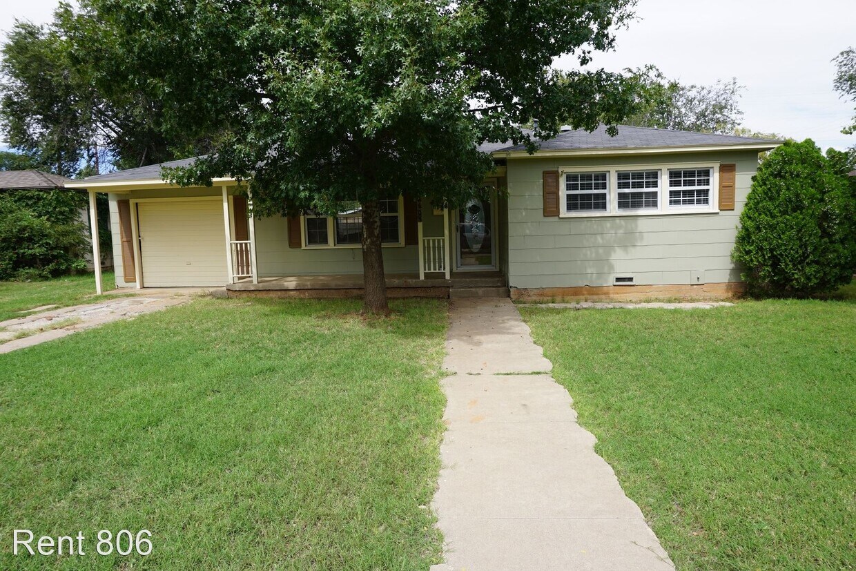2 br, 1 bath House 2604 45th House Rental in Lubbock, TX