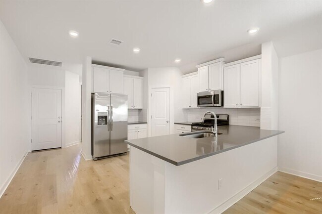 Foto del edificio - 356 Brandywine Rd