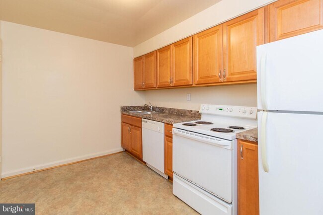 Foto del edificio - 2315 Iverson St