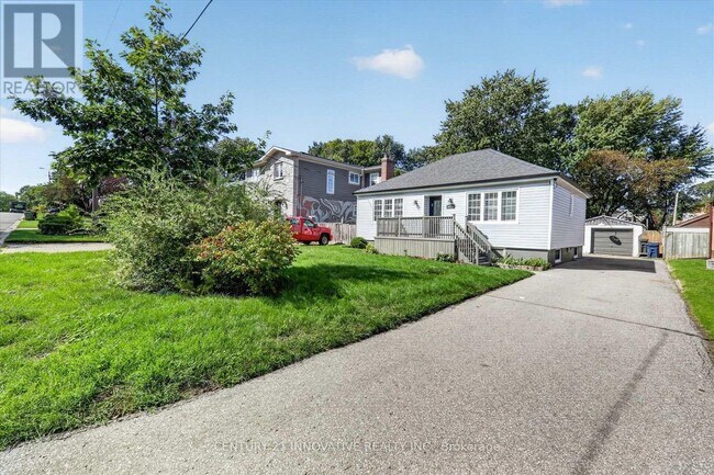 Building Photo - 68 Cree Ave