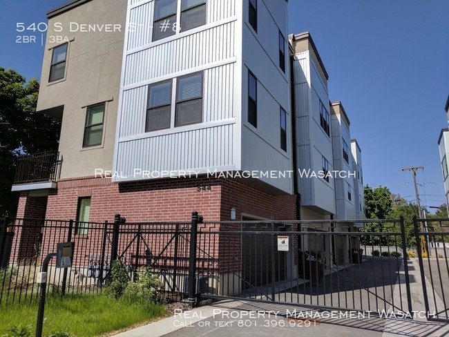 Foto del edificio - Trolley Town Homes - 2 Bed/2.5 Bath