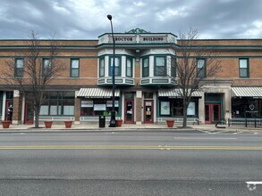 Building Photo - 520 N Milwaukee Ave