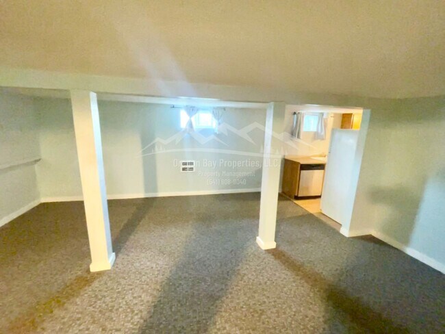 Foto del edificio - N. Dean St Apts.