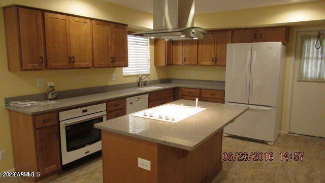 Building Photo - 8339 E Cholla St