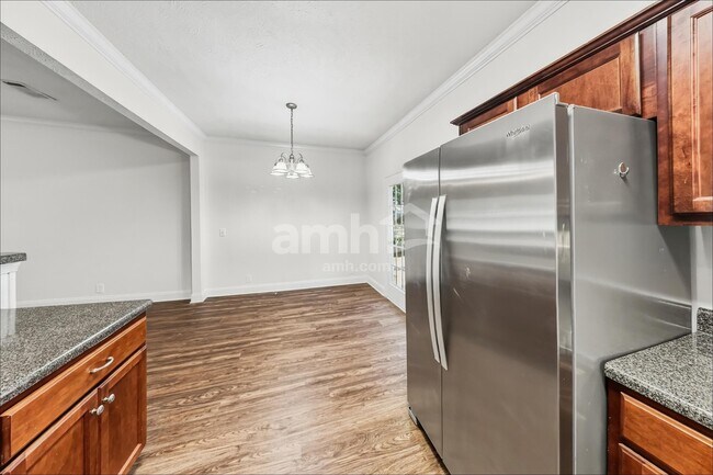 Foto del edificio - 3314 Hopewell Ct