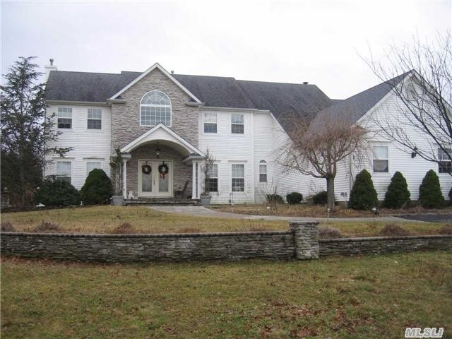 Primary Photo - 92 Sweetgum Ln