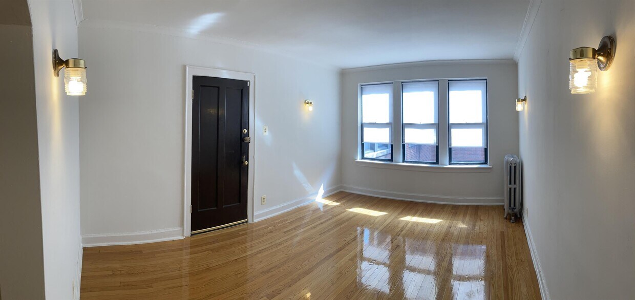 8915 S Justine St Unit 89152A, Chicago, IL 60620 Room for Rent in