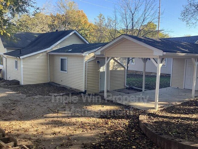 Foto del edificio - 535 S Adams St