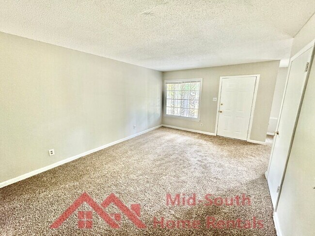 Photo - 2168 Carnes Ave Townhome