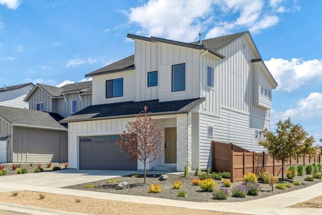 Building Photo - Brand New Home In Boise!