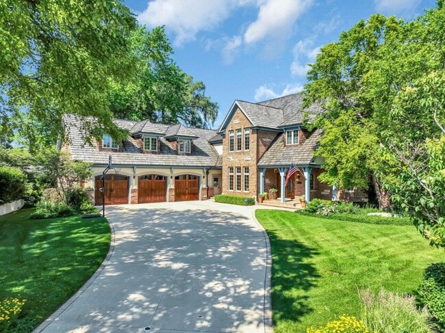 Building Photo - 106 Michigan Ct