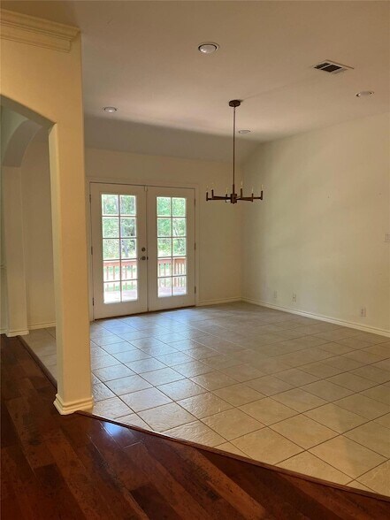 Building Photo - 112 Huelo Ct