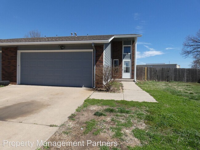 Building Photo - 3 br, 2 bath House - 1720 S Beech