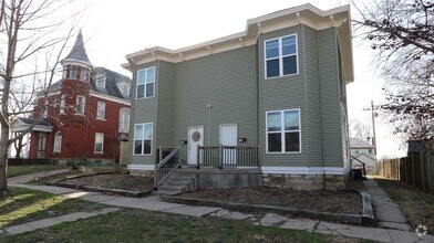 Building Photo - 815-815 N 7th St