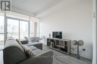 Building Photo - 50-750 Bruyeres Mews