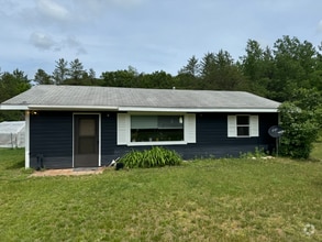 Building Photo - 8594 Legion Ln