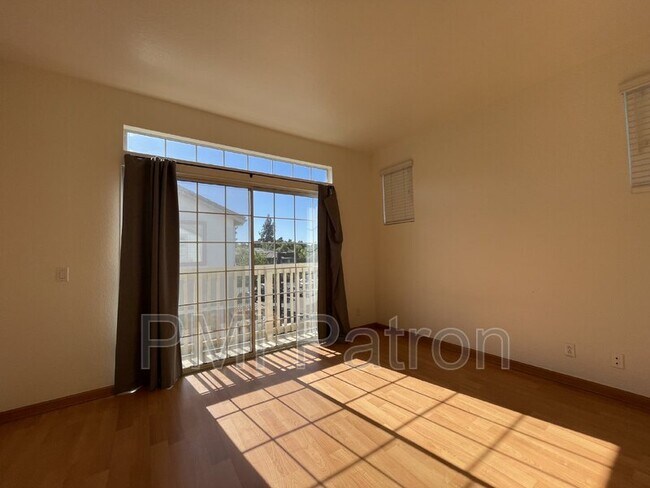 Building Photo - 4548 Montecito Dr