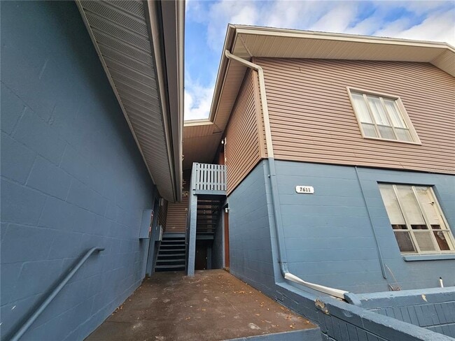 Building Photo - 7611 Paula Dr