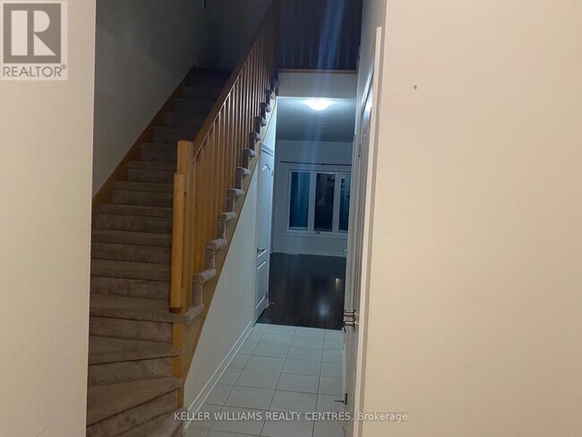 Building Photo - 519 Brooks St.