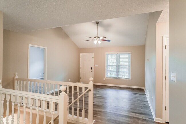 Building Photo - 3721 Winding Trail Ct