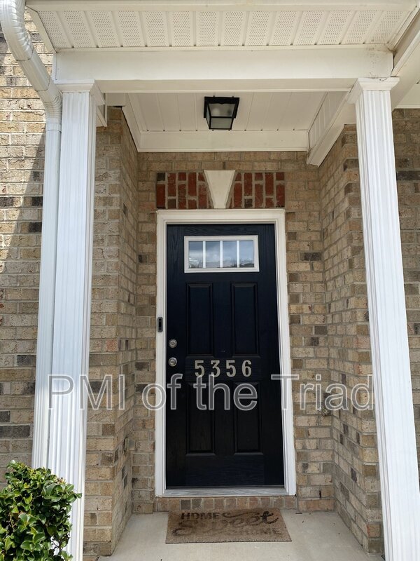 Foto del edificio - 5356 Farm House Trail