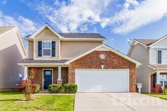 Building Photo - 1528 Beaconcrest Cir