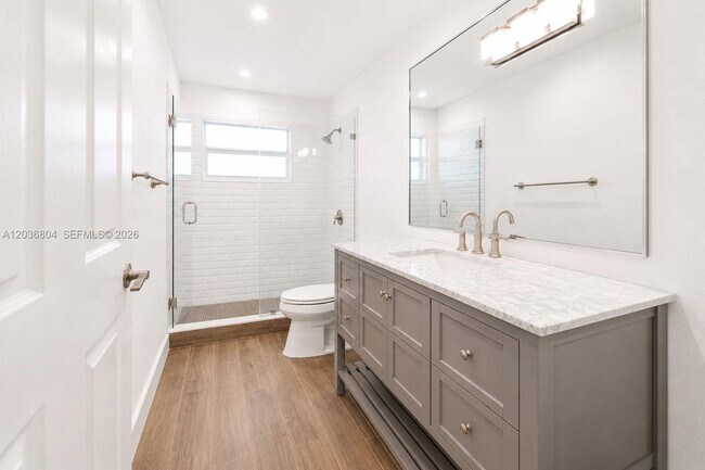 Building Photo - 5839 SW 74th Terrace