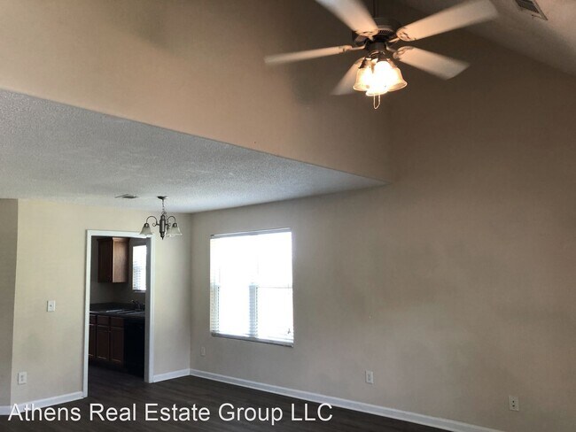 Foto del edificio - 3 br, 3 bath House - 230 Katydid Drive