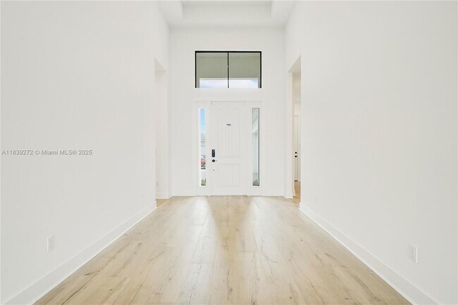 Building Photo - 9512 St Germain Dr