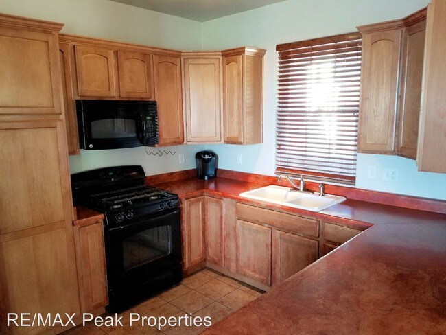 Foto del edificio - 2393 W Cripple Creek Dr