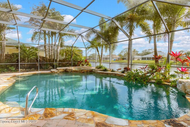 Foto del edificio - 2585 Summerwind Ct