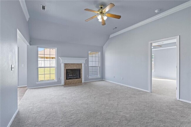 Foto del edificio - 607 Amanda Dr