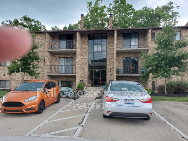 Building Photo - 7226 Creekview Dr