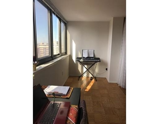 Foto del edificio - 9 Hawthorne Pl