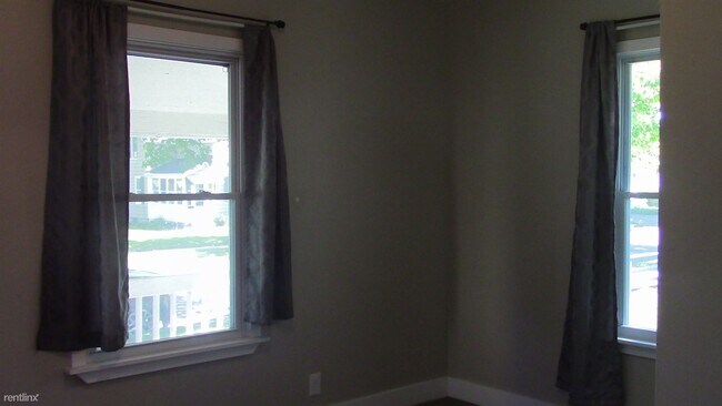 Building Photo - 3 br, 1 bath House - 1314 Washington Ave