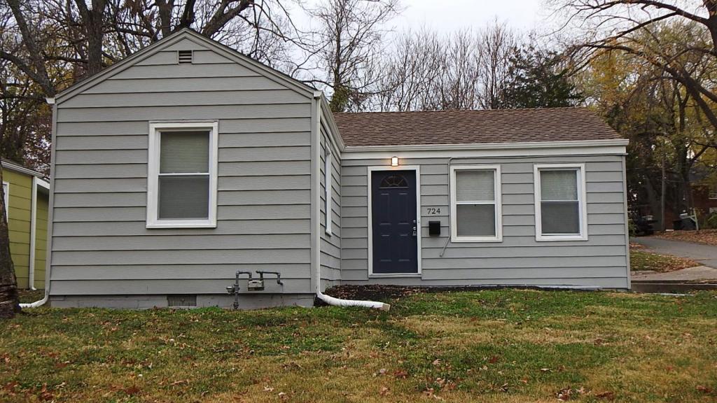 Primary Photo - 724 N Willis Ave