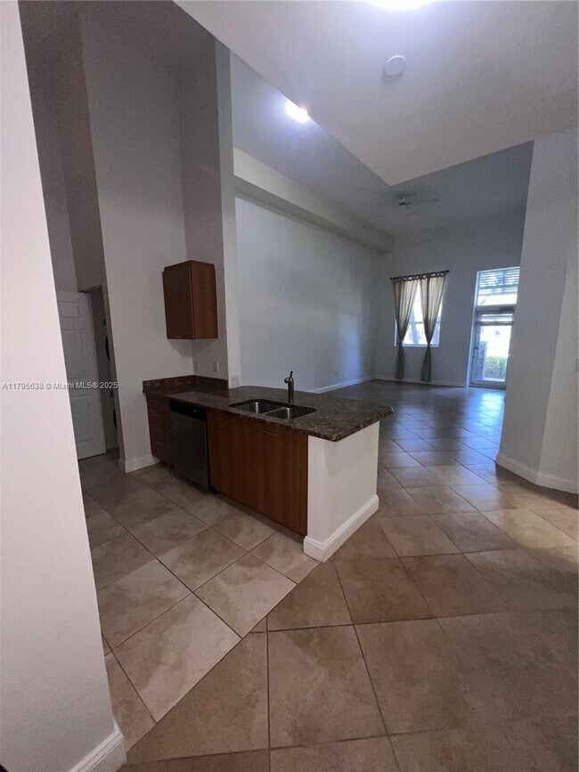 Foto del edificio - 510 NW 84th Ave