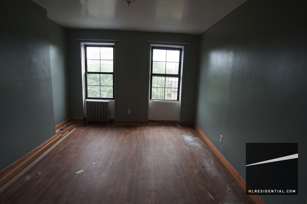 Primary Photo - 207 Johnson Ave