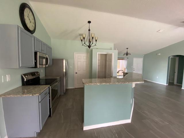 Foto del edificio - 4475 Kings Hwy