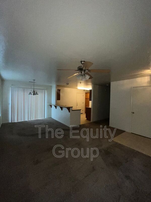Building Photo - 1618 Paseo Del Lago