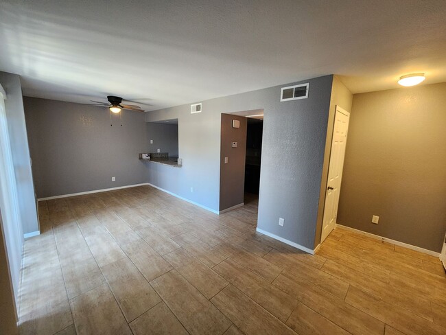 Foto del edificio - Stylish 1Bed/1Bath Condo in Prime Location!