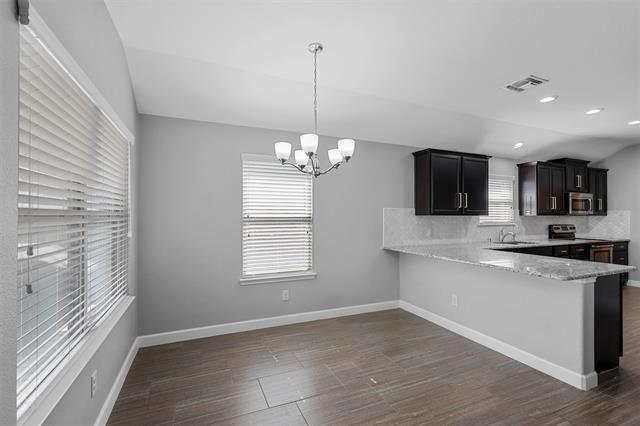 Building Photo - 1301 Cheyenne Dr