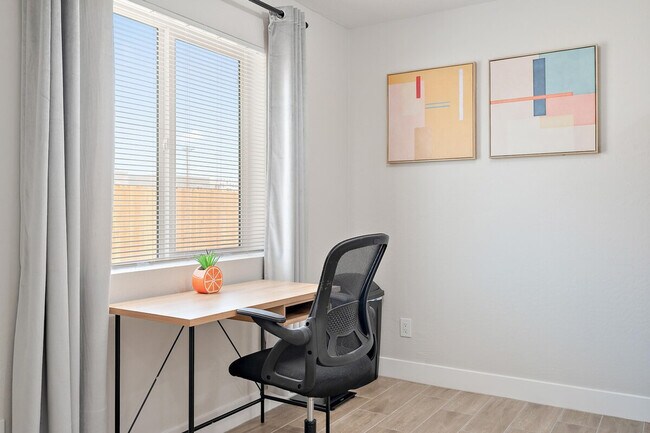 Foto del edificio - 1801 E Raymond St