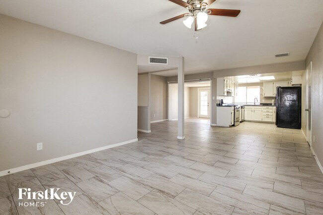 Foto del edificio - 20002 N 17th Ln